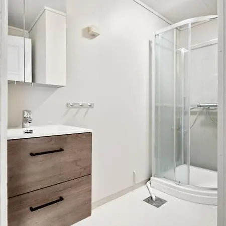 Апартаменти The Red House - Affordable Living In Center