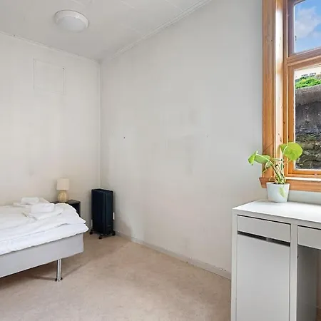 Апартаменти The Red House - Affordable Living In Center