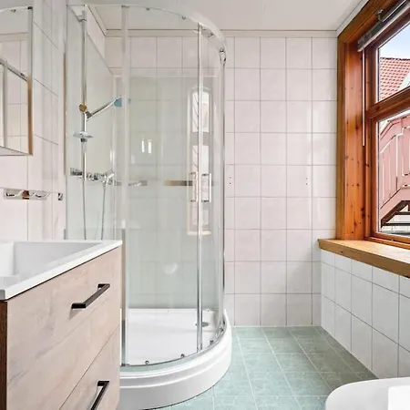 The Red House - Affordable Living In Center Апартаменти *