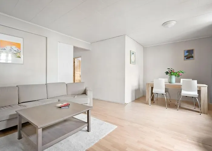 Διαμέρισμα The Red House - Affordable Living In Center Μπέργκεν