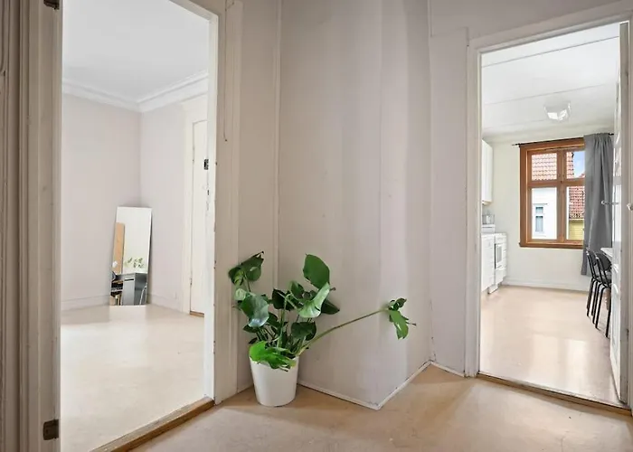 The Red House - Affordable Living In Center Διαμέρισμα Μπέργκεν