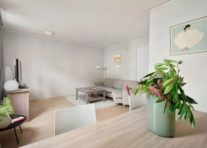 The Red House - Affordable Living In Center Διαμέρισμα *